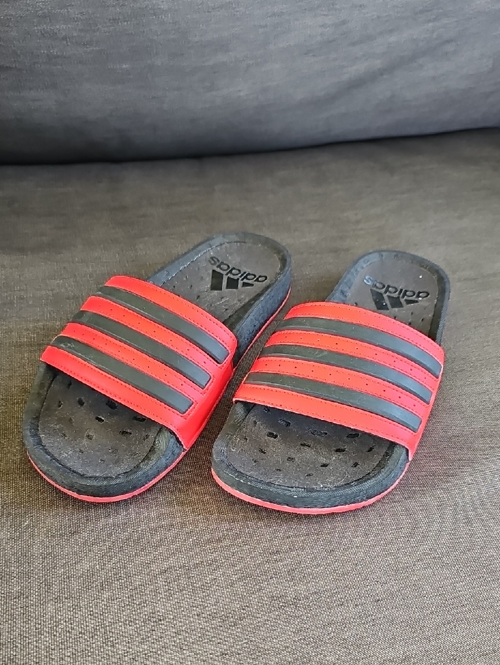 adidas Kids Red and Black Slide Sandals with Three Stripes